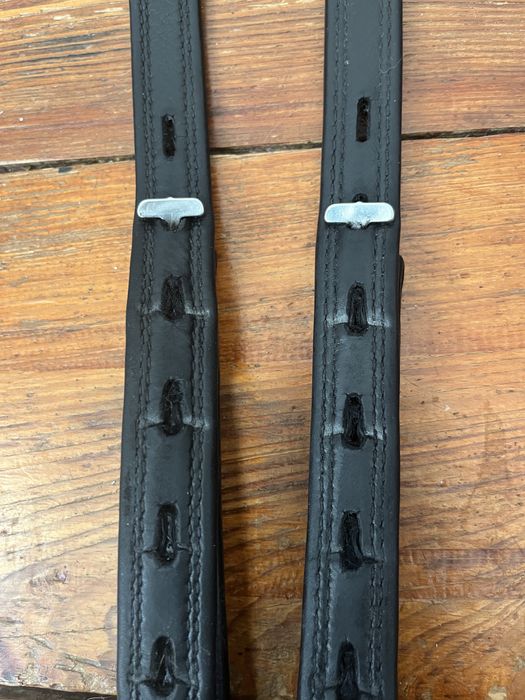 Puśliska ujeżdzeniowe Prestige A19 skórzane w rozmiarze L