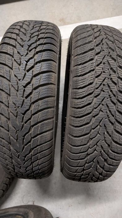Opony zimowe 4 szt. Nokian Tyres WR Snowproof  165/70 R14 81T
