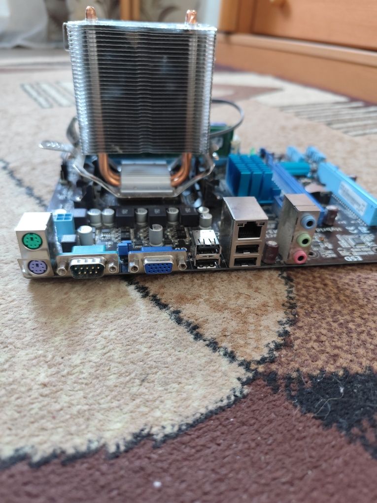 КОМПЛЕКТ Процесор FX6300 + Мат Плата Asus M5A78L-MLX3 + 10 gb DDR3