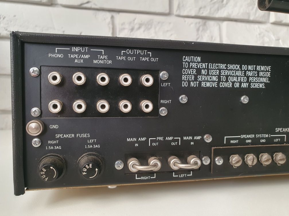 harman/kardon 330B