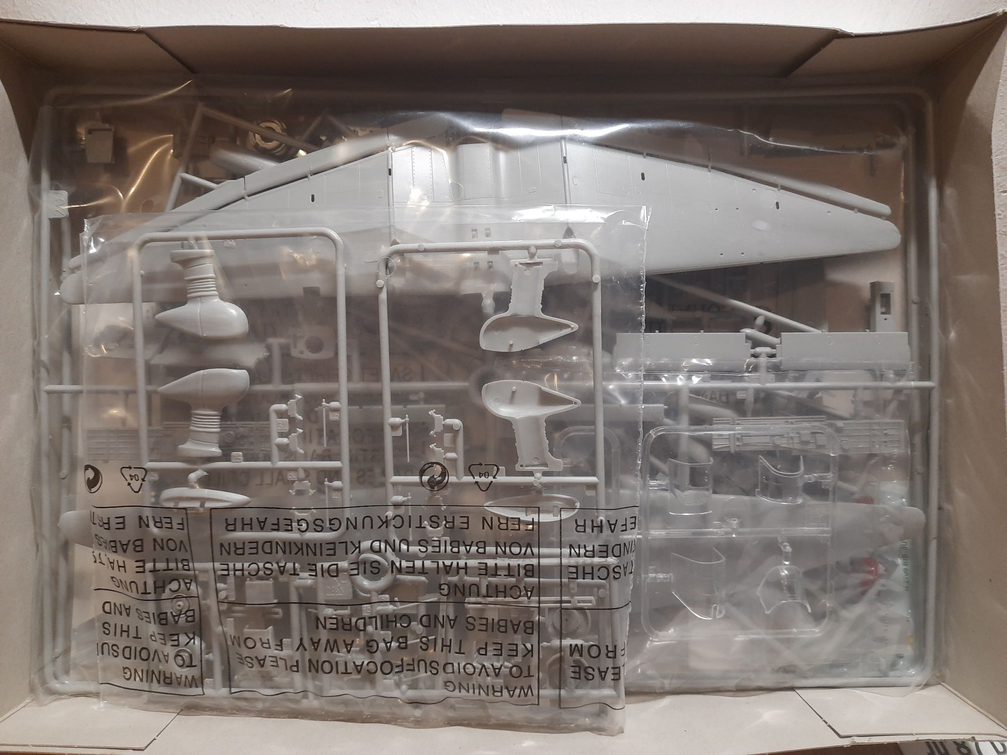 Ju 87 D-5 Stuka Italeri nowy model 1:48