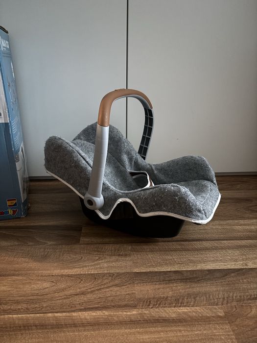 Krzesełko do karmienia huśtwaka bujaczek nosidelko dla lalki maxi cosi