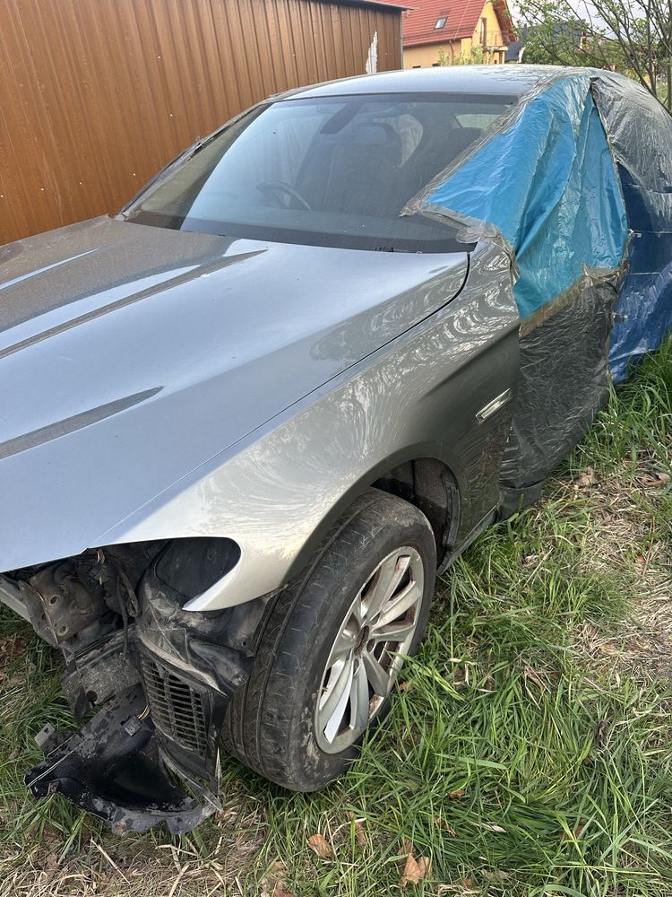 Bmw f10 f11 błotnik lewy przód A52