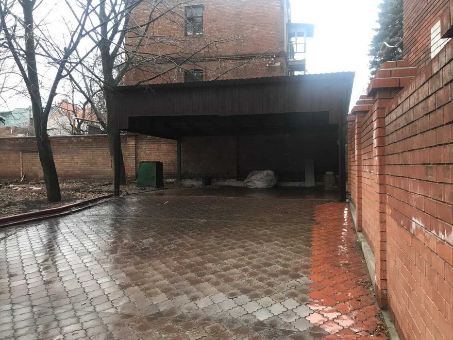 Будівля, окремий офіс, центр міста