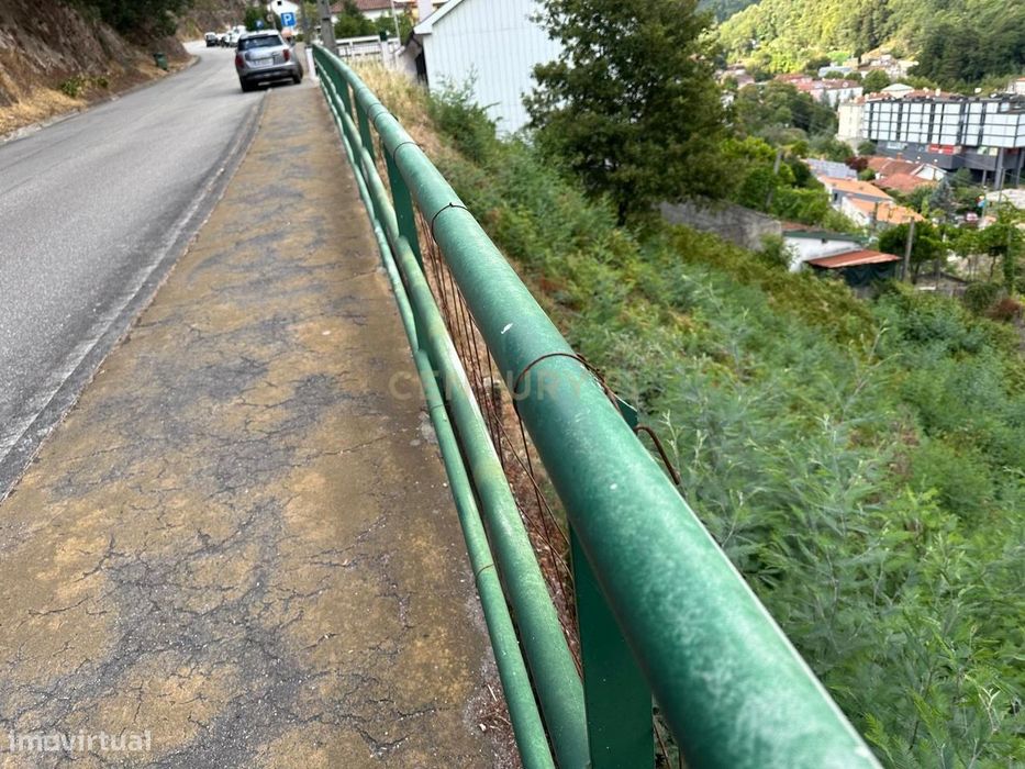 Terreno Urbano em Vila do GerÊs , Terras de Bouro - 67.500€