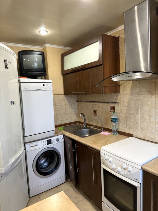 Продается 3к квартира (Возможна продажа по Євідновлення)