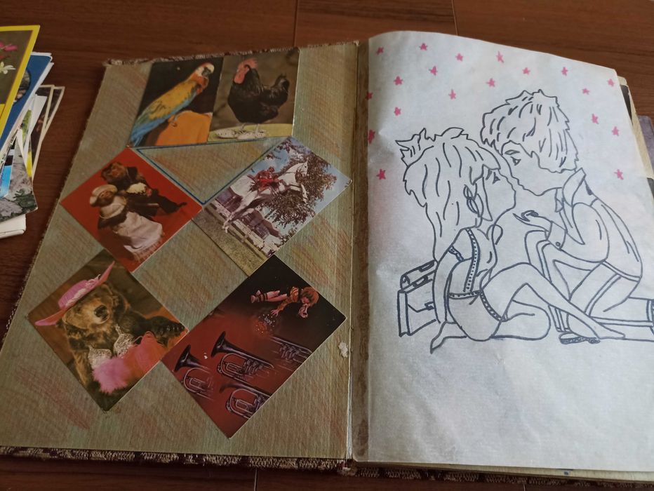 Колекція колендариков с альбомом + открытки.