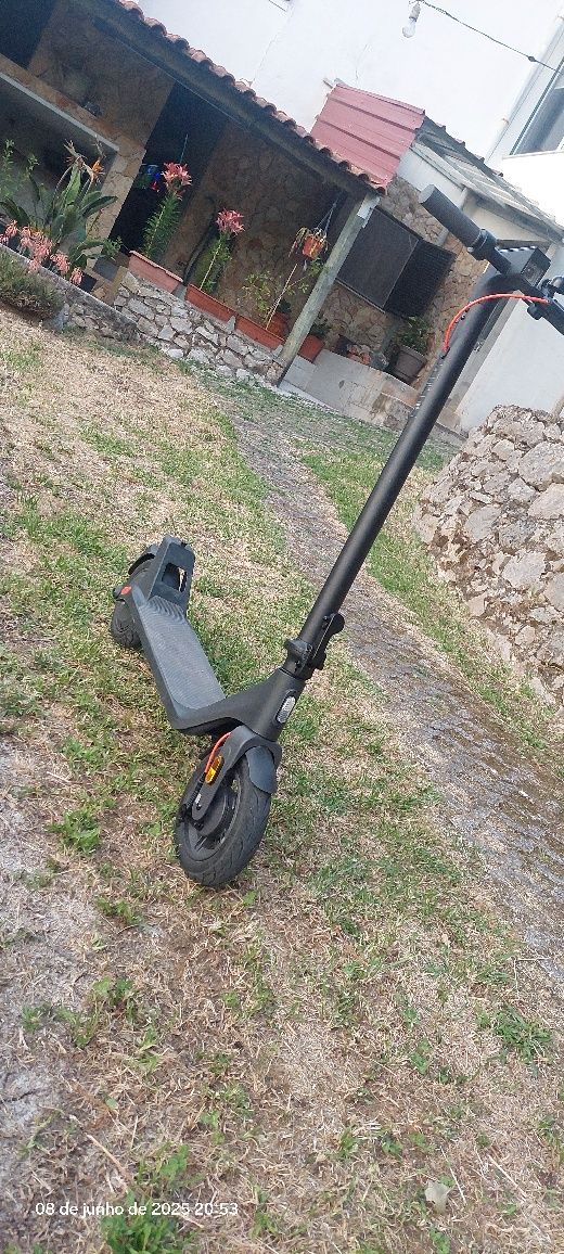 Vendo trotineta elétrica/troco por Xbox séries s