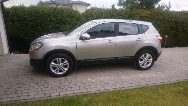 Nissan Qashqai Nissan Qashqai 1,6 Acenta salon Polska