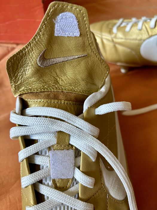 Chuteiras Nike Air Legend R10