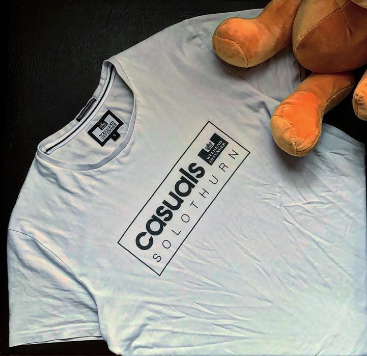 weekend offender ,size s,бу