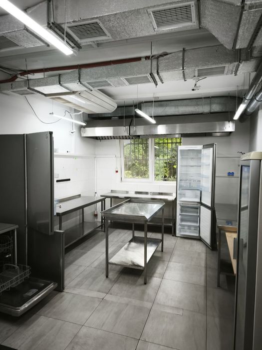 Оренда комерційне приміщення , 60 кВ м,, вул Юнакієва 9