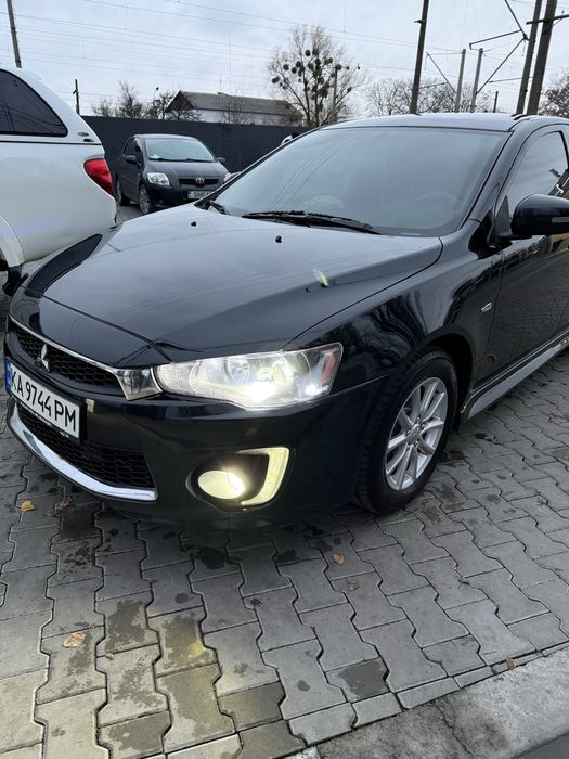 Mitsubishi lancer awd