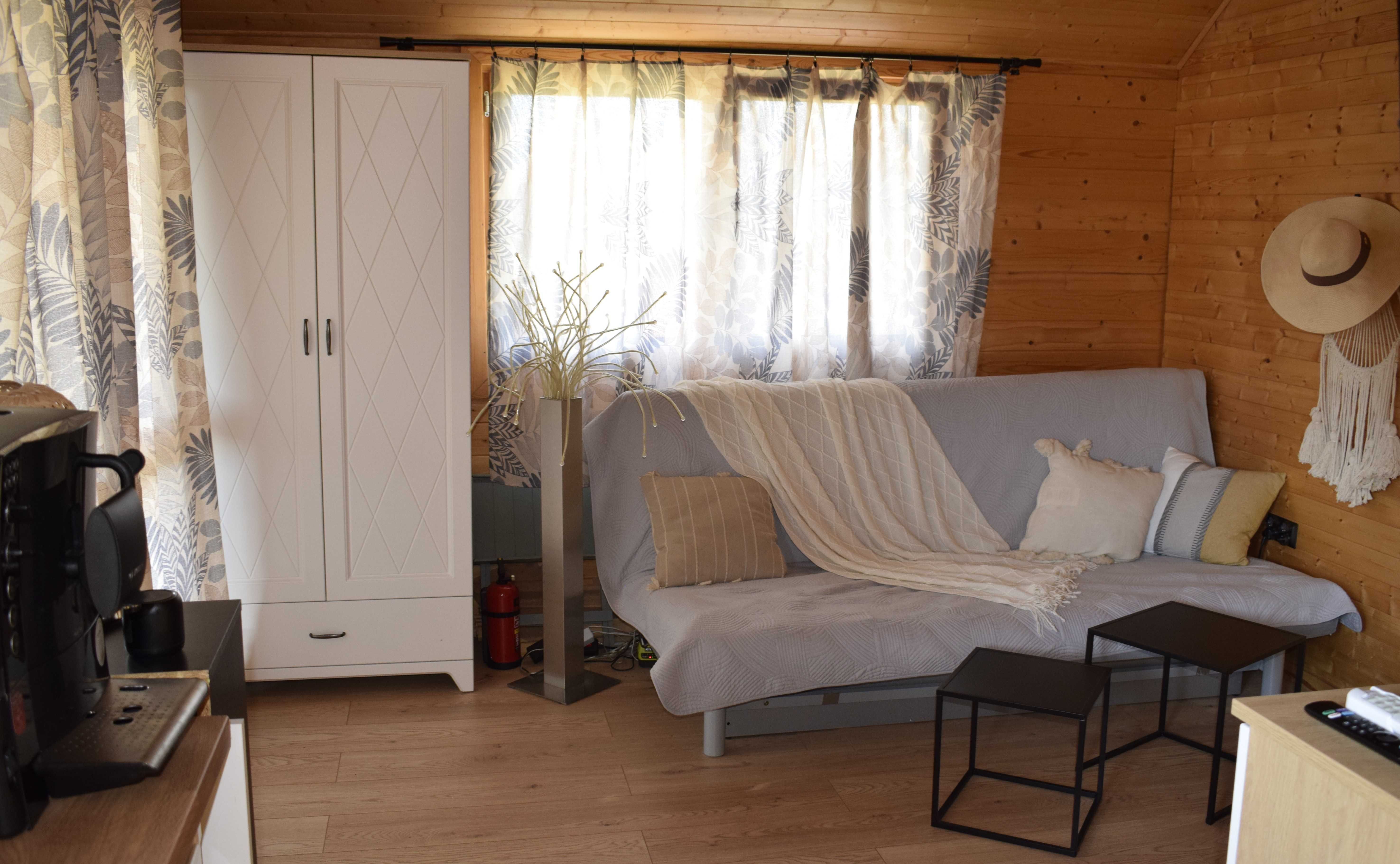 Domek nad jeziorem z sauną, jacuzzi, basenem, bez dodatkowych oplat