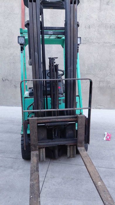 Empilhador Elétrico