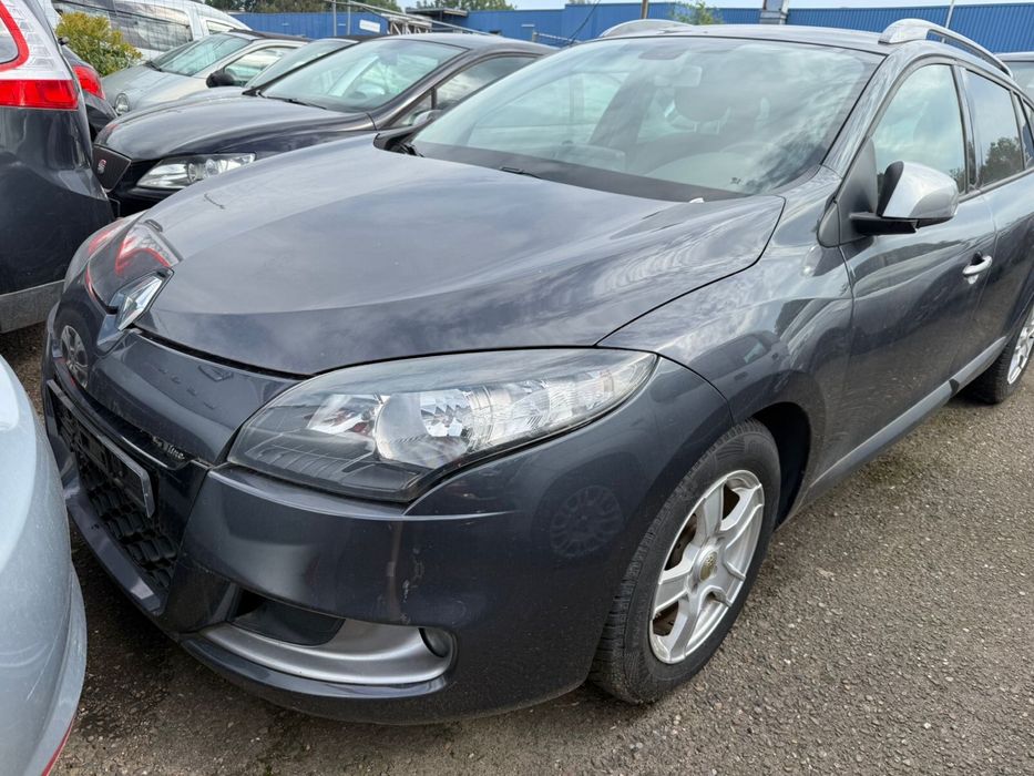 Бампер Renault Megane 3 GT Line TEB66