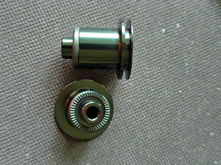 Ковпачки DT Swiss 350 240, адаптер QR 135 для втулки
