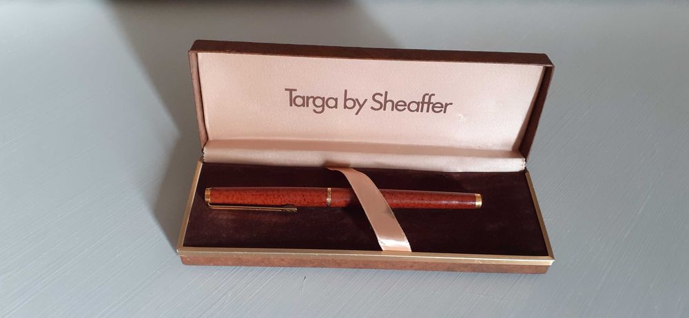 Caneta de tinta permanente antiga