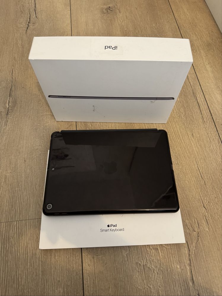 iPad 9 gen 10.2 WiFi magic keyboard rysik