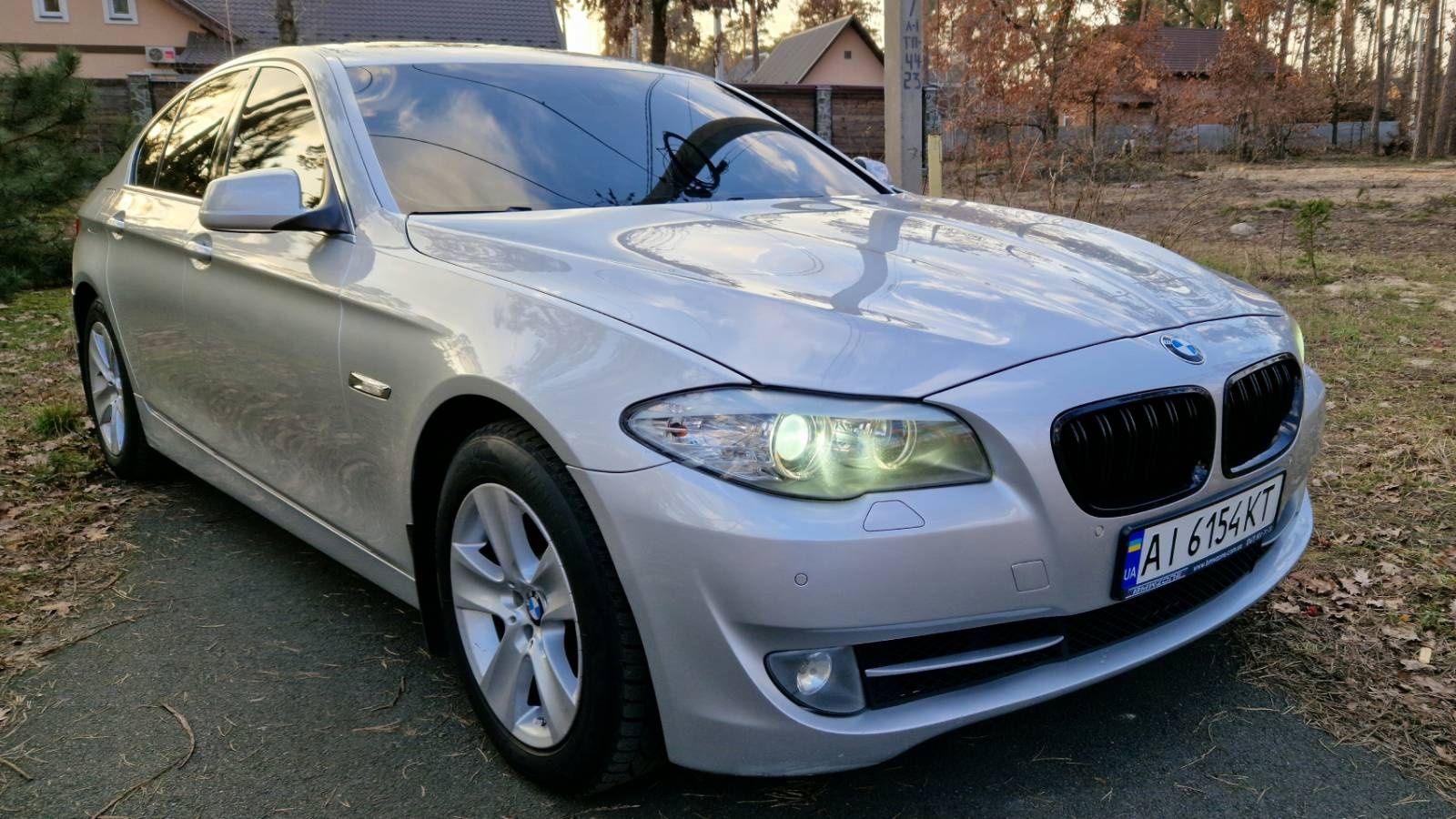 Продам бмв 5 f10 528.