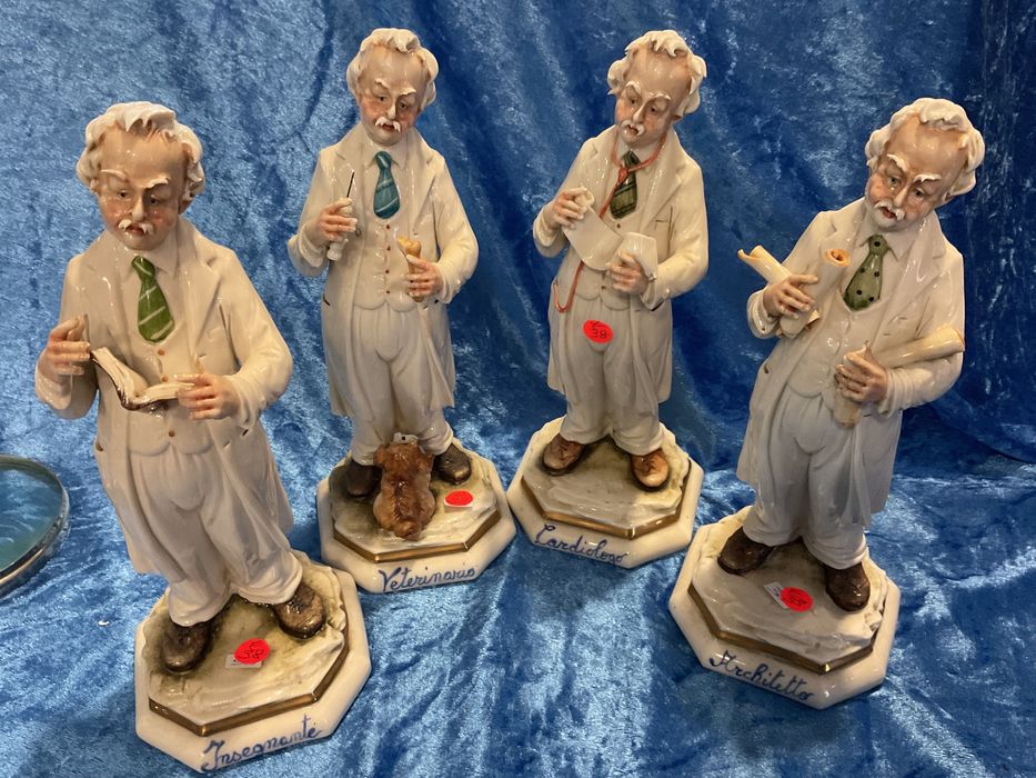 Esculturas capodimonte profissionais 24 cm ,valor unidade 38