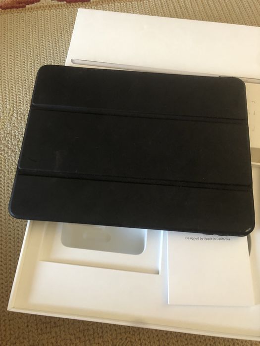 Apple IPAD 6a Geracao 128 GB wi-fi