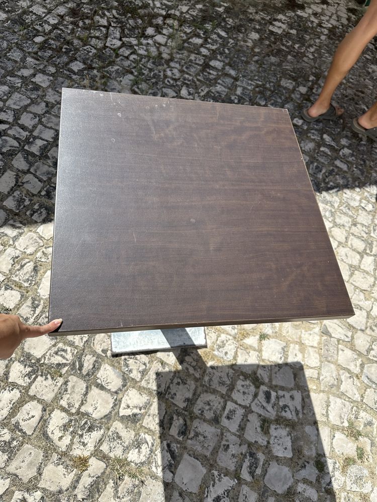Mesa de cozinha 60x60
