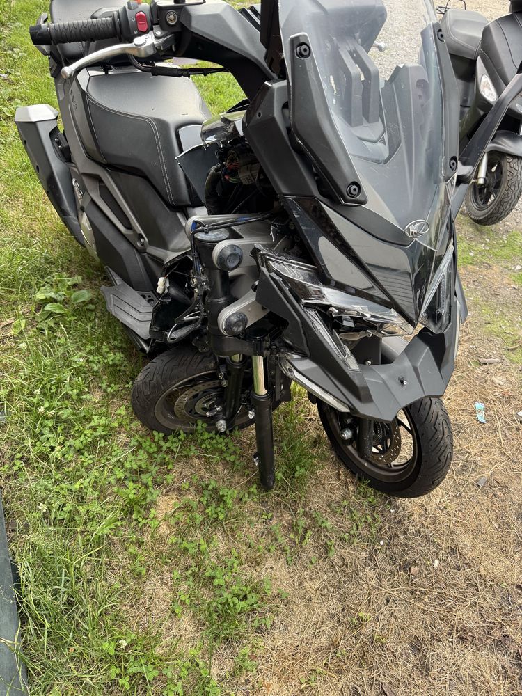 Kymco CV3 550 powypadkowy faktura transport