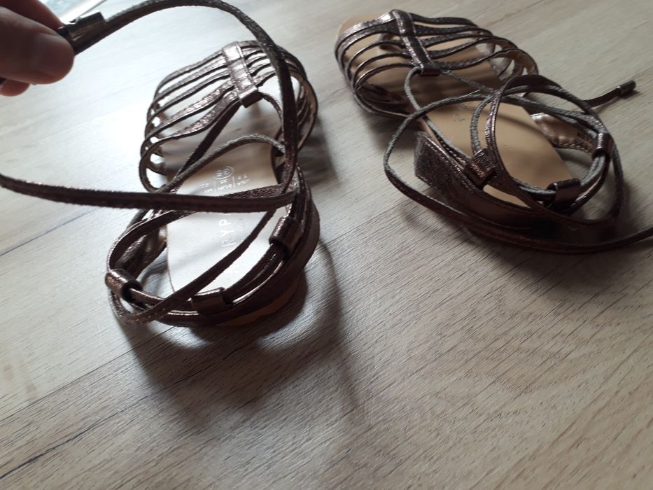 Sandálias marypaz estilo romano bronze