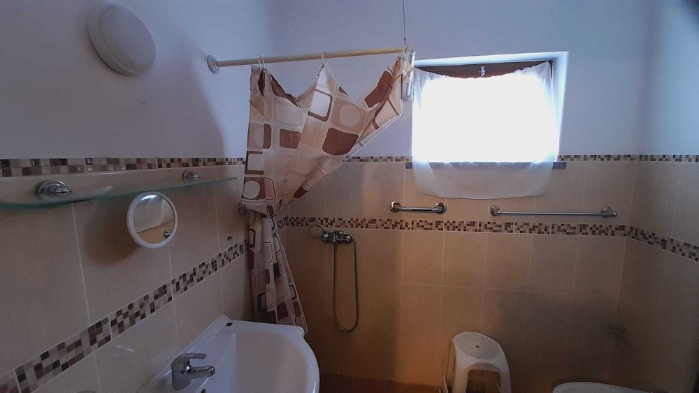 Olhão: Quarto em suite para uma pessoa ou duas