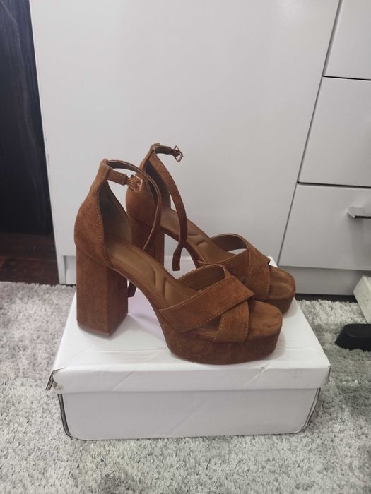 New Collection e Tendência Sandálias Tamanho 37 Mega Lindissimas