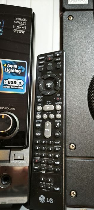 Музикальний центр LG-RBD 154