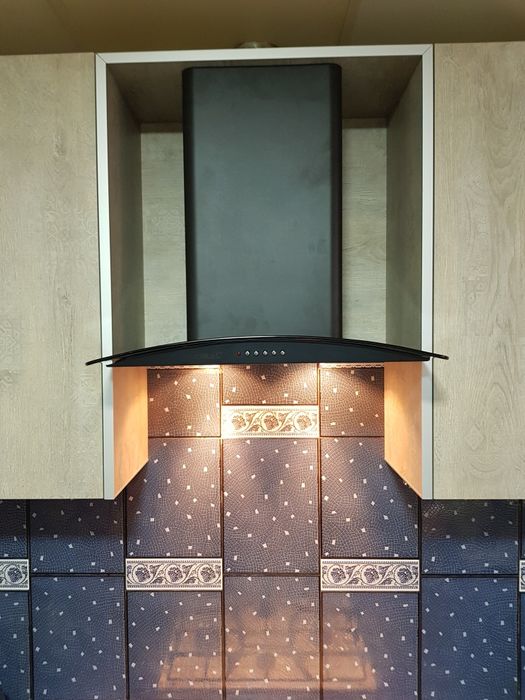 Ремонт мебели. Замена столешницы  и фасадов. Изменение дизайна.