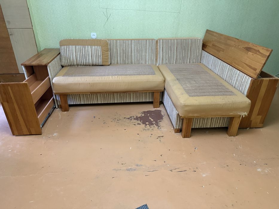 Продам раскладной диван