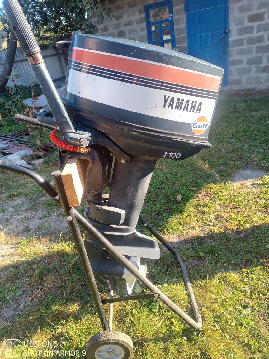 Продам Yamaha 20