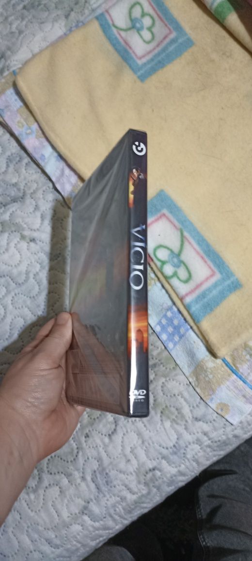 DVD selado do filme "VICIO"