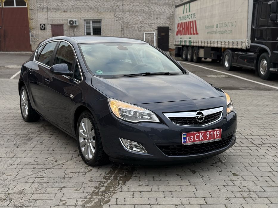 Opel Astra 1.6mpi Cosmo