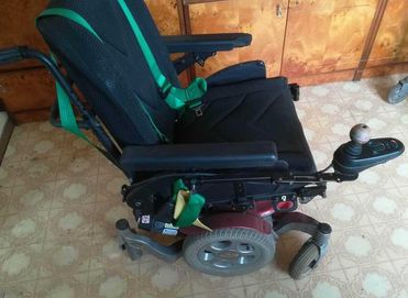 Sprzedam wózek inwalidzki elektryczny oraz ręczny