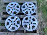 Komplet kołpaków do felg strukturalnych OPEL 15”