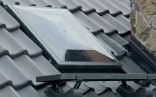 Wyłaz dachowy FAKRO WSZ 54x75 (kopuła z poliwęglanu) - Ruda Śląska