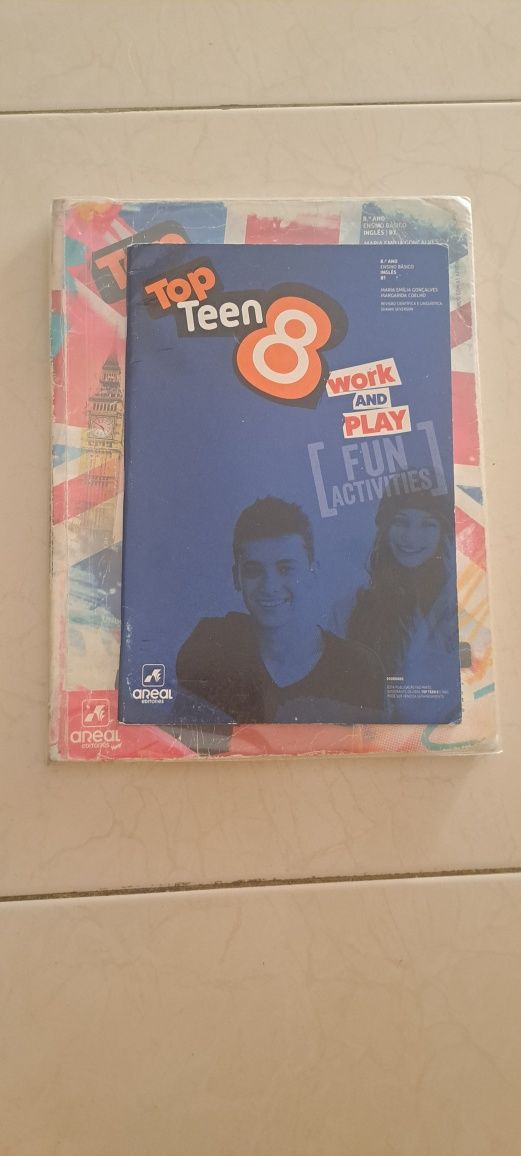 Livro Manual de Inglês top teen 8 ano usado