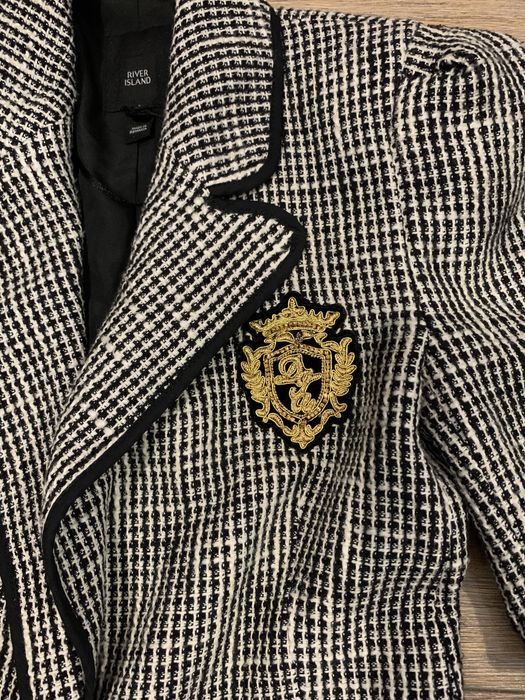 Твідовий піджак