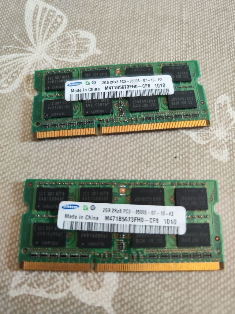 2x Memória RAM Samsung 2GB