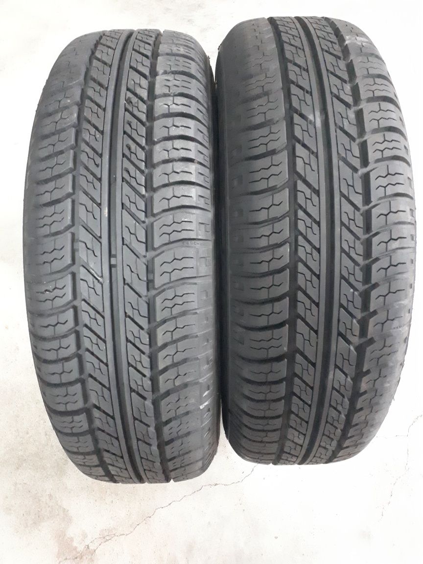 Dois pneus novos 165/70R13  michelin energy mxt