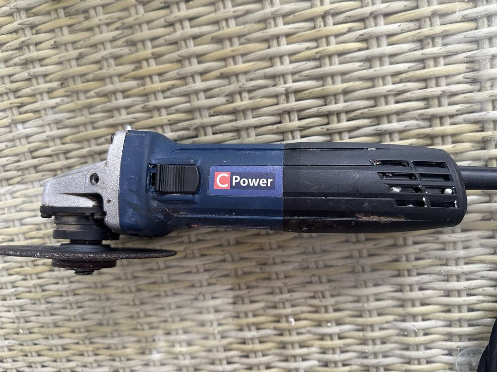 Szlifierka kątowa C power 750W