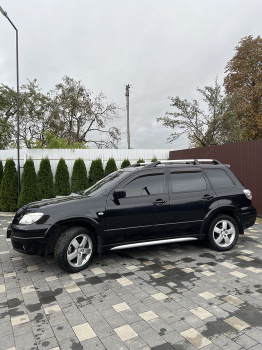 Mitsubishi Outlander 1 2008 Офіційний 135пробігу