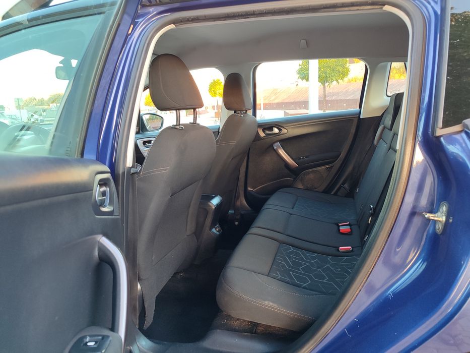 Peugeot 2008 1.6 BlueHDI Style