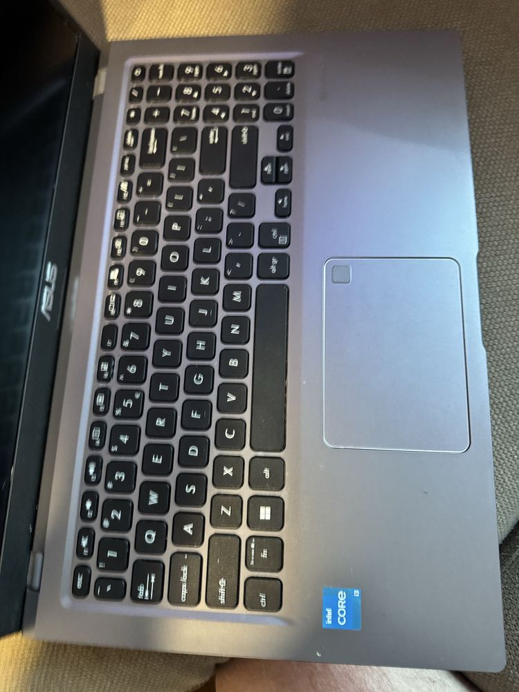 Laptop asus 15 cal 8gb ram ddr4 512 gb ssd