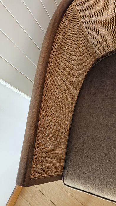 Poltrona em madeira e verga