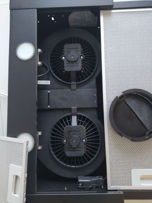 Витяжка вбудована телескопічна Fabiano